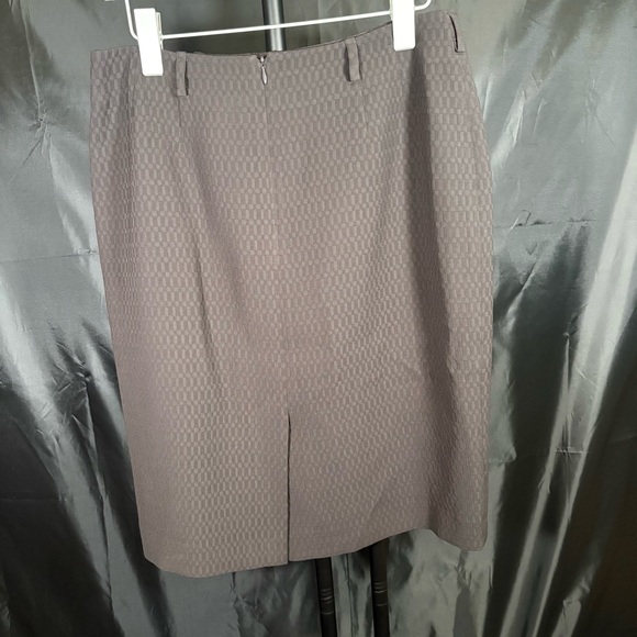 Anne Klein Black  Pencil Skirts Sz 10 - Picture 4 of 8